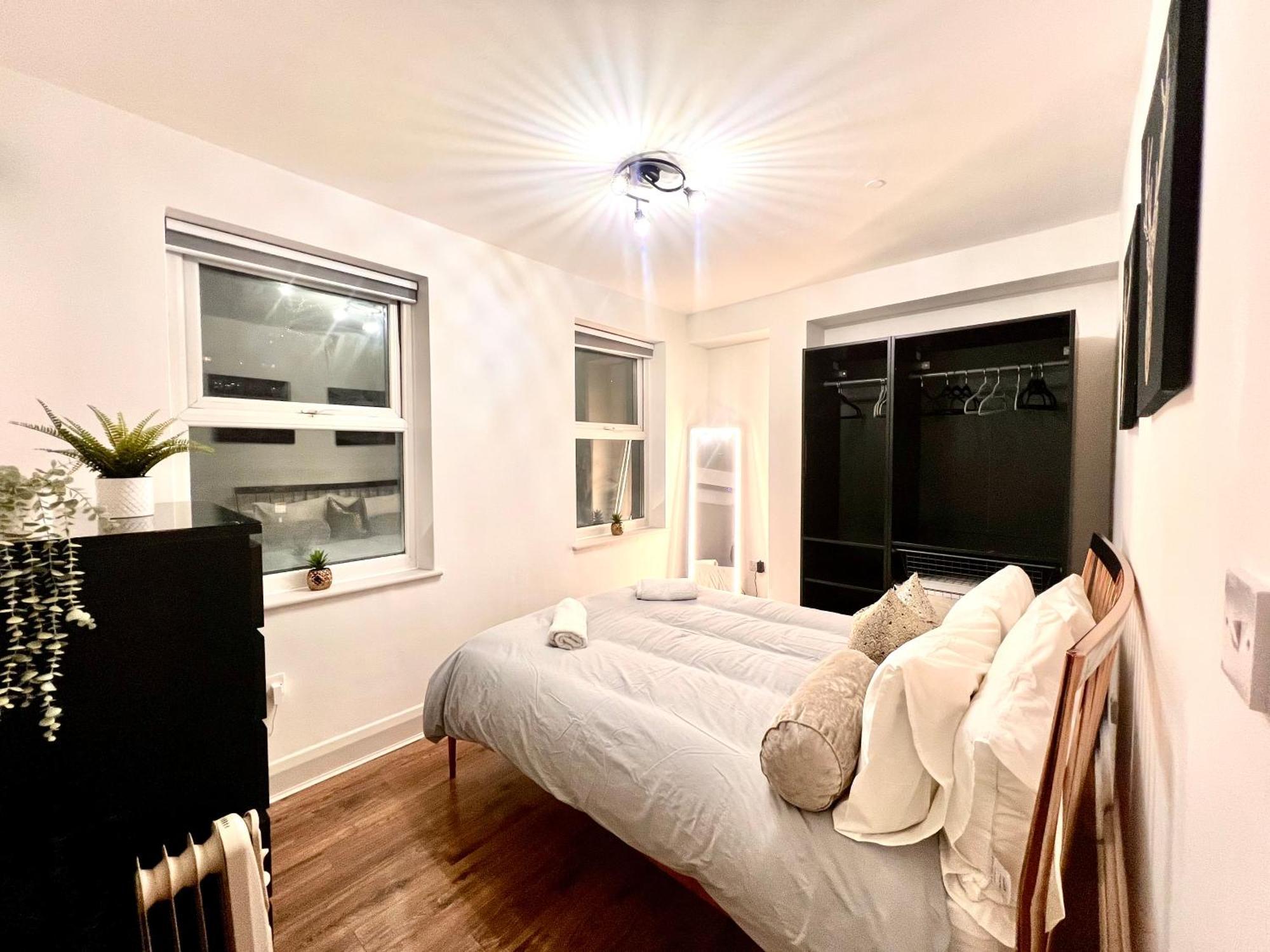 Fully Refurbed 2025 Central London 1 Minute To Old Street Station Exterior photo